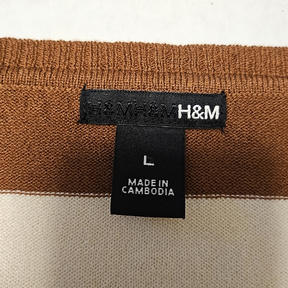 H&M Sweater - Picture 2 of 4